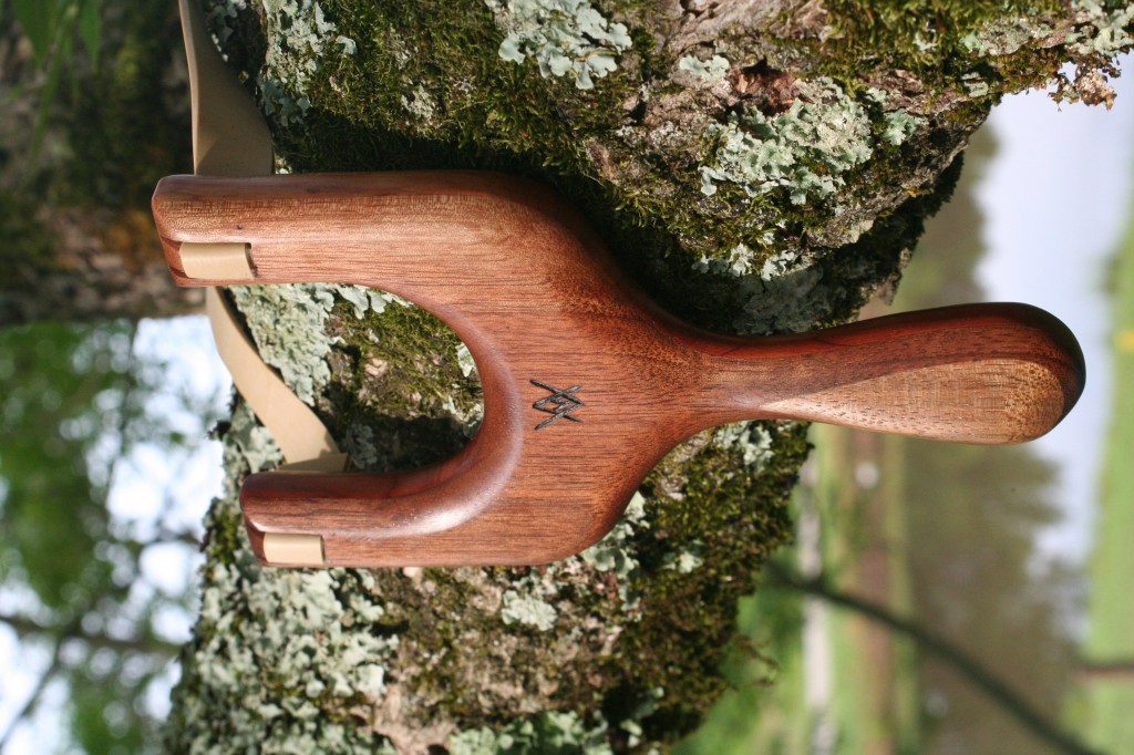 WhamO a la FlippinOut- Cedar core, black walnut, New Guinea Walnut Palm Swell